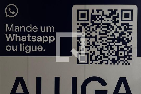 Placa de apartamento para alugar com 2 quartos, 70m² em Alphaville Empresarial, Barueri