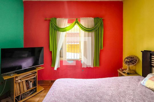 Quarto 1 de casa à venda com 7 quartos, 275m² em Jardim Cliper, São Paulo