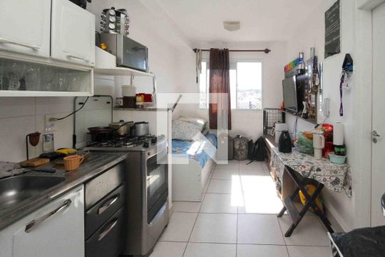 Apartamento à venda com 1 quarto, 30m² em Vila Ema, São Paulo