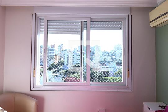 Janela da Suíte de apartamento para alugar com 2 quartos, 151m² em Petrópolis, Porto Alegre