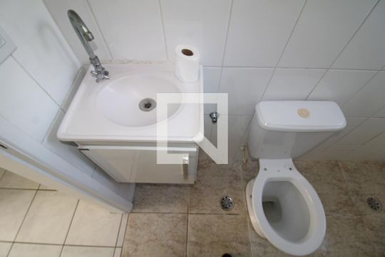 Banheiro de casa para alugar com 1 quarto, 60m² em Vila Nova Mazzei, São Paulo