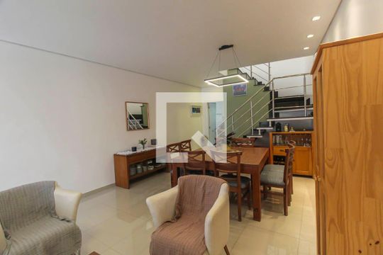 Casa à venda com 3 quartos, 143m² em Vila Formosa, São Paulo