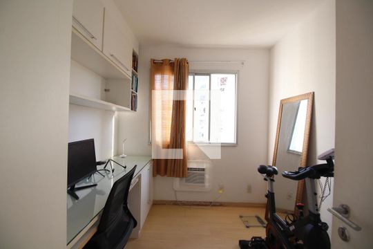 Quarto 1 de apartamento à venda com 3 quartos, 67m² em Anil, Rio de Janeiro