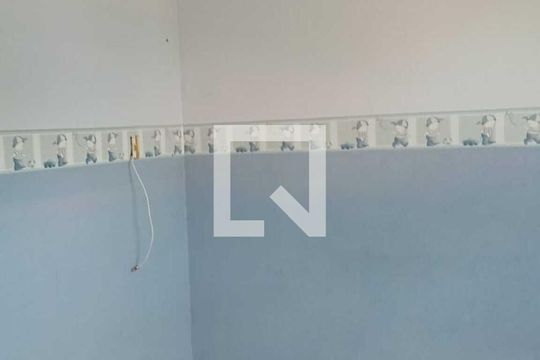 Quarto de casa para alugar com 2 quartos, 55m² em Cabuçu, Nova Iguaçu
