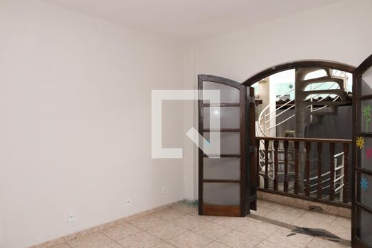Quarto 1 de casa para alugar com 3 quartos, 173m² em Jardim Silva Teles, São Paulo