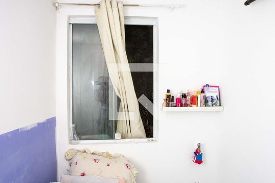 Casa à venda com 4 quartos, 75m² em Vila Nogueira, Diadema