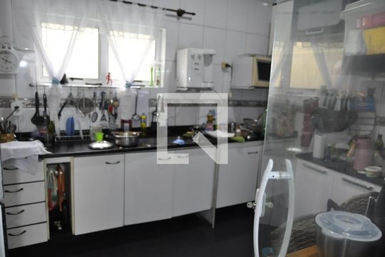 Casa para alugar com 3 quartos, 110m² em Piedade, Rio de Janeiro