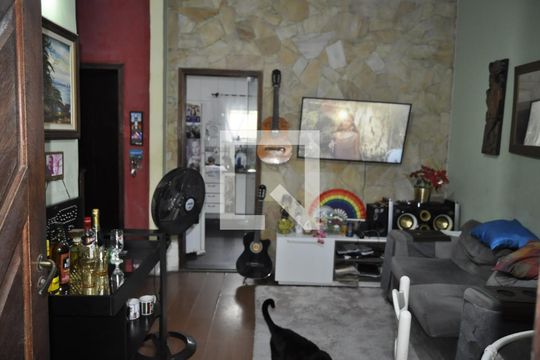 Casa para alugar com 3 quartos, 110m² em Piedade, Rio de Janeiro