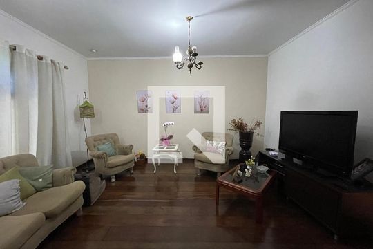 Sala de casa à venda com 3 quartos, 187m² em Vila Lageado, São Paulo