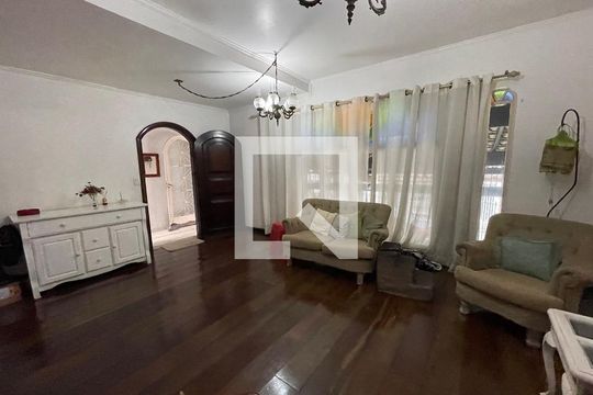Sala de casa à venda com 3 quartos, 187m² em Vila Lageado, São Paulo