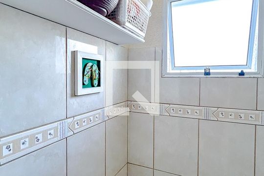 Lavabo de casa à venda com 3 quartos, 130m² em Vila Carrão, São Paulo