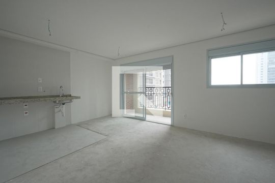 Sala de apartamento à venda com 1 quarto, 42m² em Vila Dom Pedro I, São Paulo