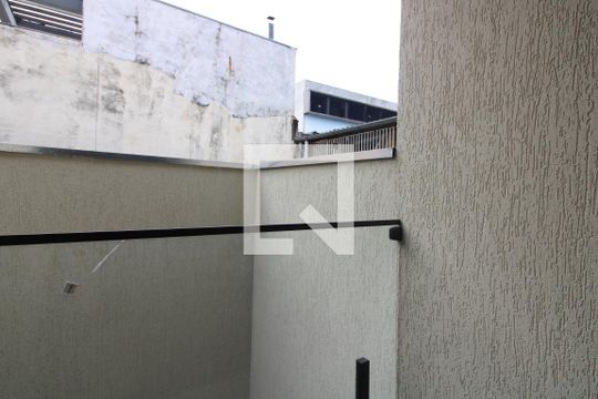Varanda Suíte 1 de casa à venda com 3 quartos, 170m² em Penha de França, São Paulo