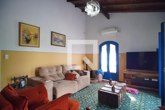 Sala de casa para alugar com 4 quartos, 305m² em Jardim America, São Leopoldo