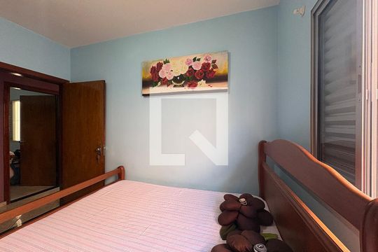 Quarto 2 de casa à venda com 3 quartos, 365m² em Vila dos Remedios, São Paulo