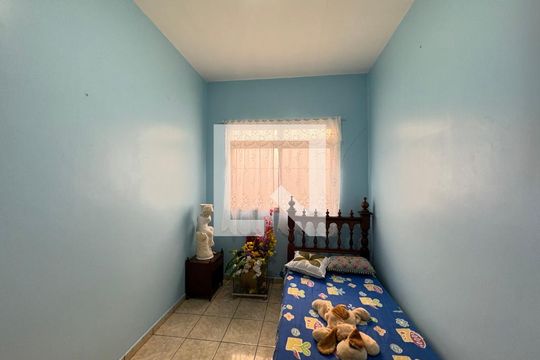 Quarto 1 de casa à venda com 3 quartos, 365m² em Vila dos Remedios, São Paulo