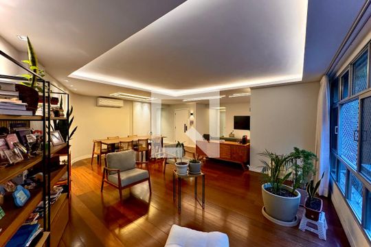 Apartamento à venda com 3 quartos, 165m² em Flamengo, Rio de Janeiro