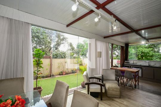 Sala de apartamento para alugar com 3 quartos, 112m² em Parque Assuncao, Taboão da Serra
