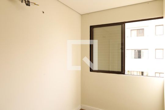 Quarto 1 de apartamento à venda com 3 quartos, 63m² em Jardim Itapemirim, São Paulo