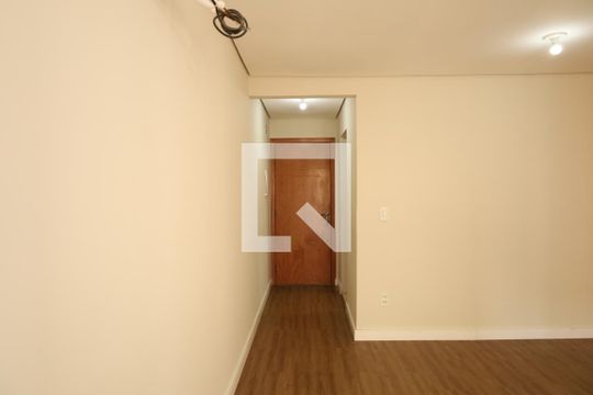 Sala de apartamento à venda com 3 quartos, 63m² em Jardim Itapemirim, São Paulo