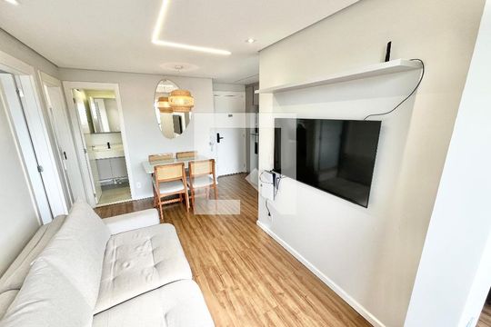 Sala/Cozinha de apartamento à venda com 2 quartos, 43m² em Imirim, São Paulo
