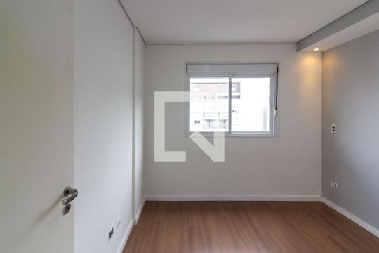 Quarto de apartamento para alugar com 2 quartos, 71m² em Vila Castelo, São Paulo