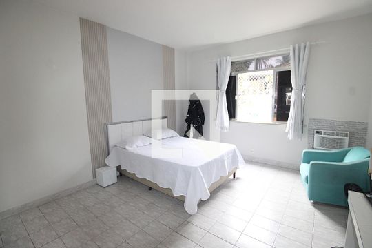 Quarto 1 de apartamento à venda com 3 quartos, 92m² em Vila Valqueire, Rio de Janeiro