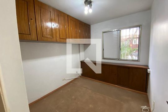 Apartamento à venda com 3 quartos, 60m² em Caxingui, São Paulo