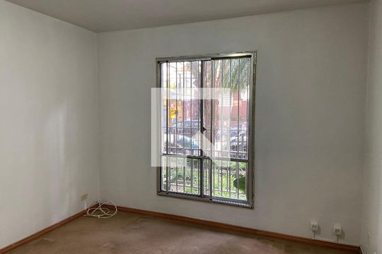 Apartamento à venda com 3 quartos, 60m² em Caxingui, São Paulo