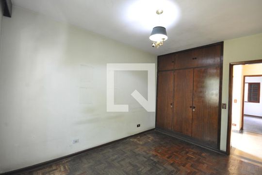 Quarto 1 de casa à venda com 4 quartos, 300m² em Jardim Leonor Mendes de Barros, São Paulo