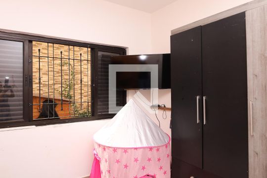 Quarto 1 de casa para alugar com 6 quartos, 300m² em Cidade Antônio Estêvão de Carvalho, São Paulo