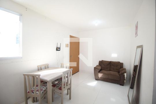 Sala de apartamento para alugar com 2 quartos, 44m² em Jardim Dona Leopoldina, Porto Alegre