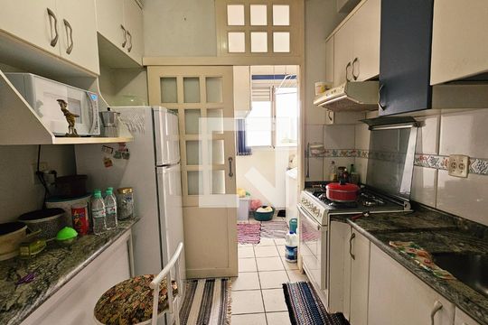 Apartamento à venda com 2 quartos, 75m² em Vila Joana, Jundiaí