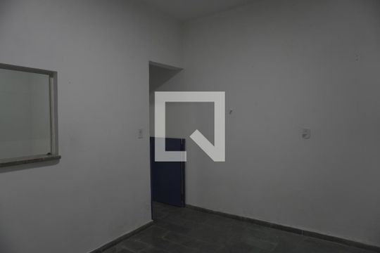 Casa para alugar com 4 quartos, 130m² em Vila Jacuí, São Paulo
