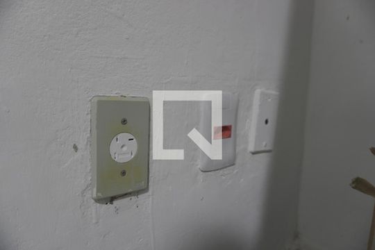 Casa para alugar com 4 quartos, 130m² em Vila Jacuí, São Paulo
