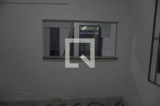 Casa para alugar com 4 quartos, 130m² em Vila Jacuí, São Paulo