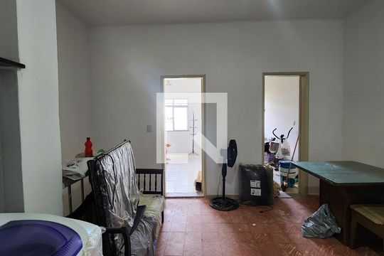 Apartamento para alugar com 2 quartos, 36m² em Saúde, Salvador