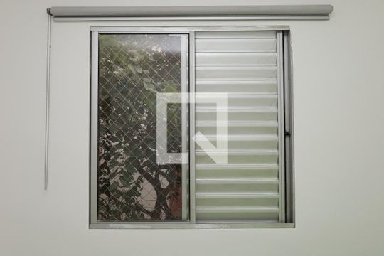 Quarto 1 de apartamento à venda com 2 quartos, 60m² em Vila Carmosina, São Paulo