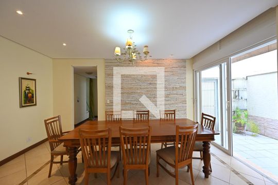Sala de casa à venda com 4 quartos, 332m² em Vila da Saúde, São Paulo