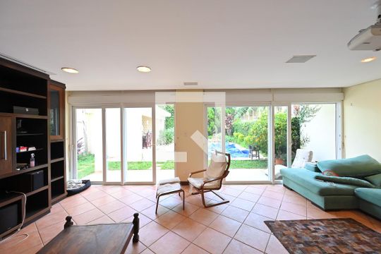 Sala de casa à venda com 4 quartos, 332m² em Vila da Saúde, São Paulo