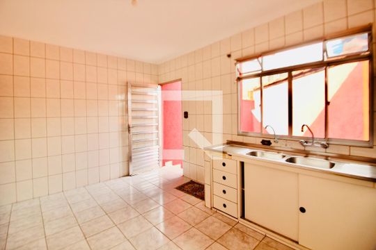 Cozinha de casa à venda com 4 quartos, 145m² em Parque Savoy City, São Paulo