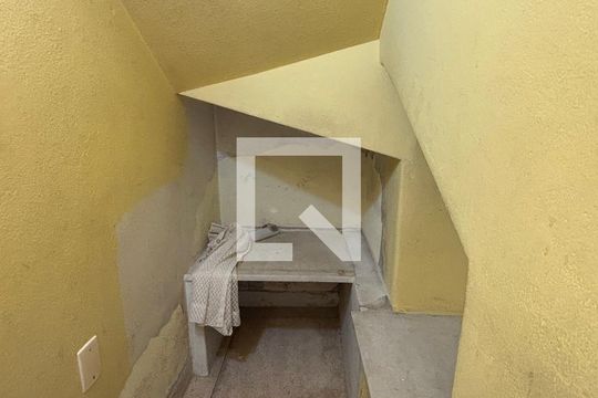 Lavabo de casa à venda com 5 quartos, 180m² em Vila da Saúde, São Paulo