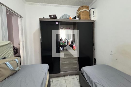 Quarto 1 de casa à venda com 2 quartos, 52m² em Padroeira, Osasco