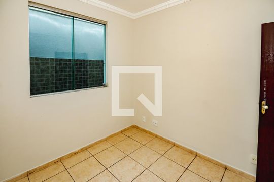 Casa para alugar com 3 quartos, 180m² em Santa Monica, Belo Horizonte