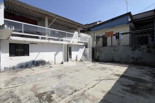 Área de Serviço de casa para alugar com 2 quartos, 250m² em Jardim Normandia, Guarulhos