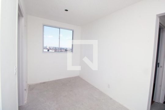 Sala de apartamento à venda com 2 quartos, 35m² em Santa Maria, Santo André