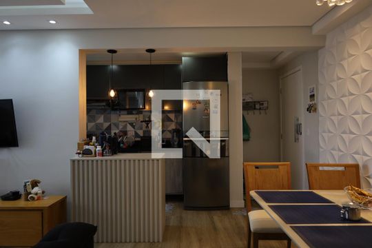 Apartamento à venda com 2 quartos, 60m² em Vila Castelo, São Paulo