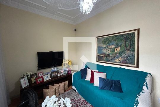 Sala de casa à venda com 3 quartos, 220m² em Vila Valqueire, Rio de Janeiro