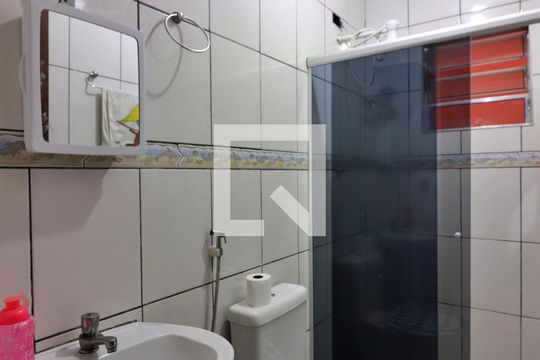 Banheiro Social de casa para alugar com 3 quartos, 203m² em Vila Kiko, São Bernardo do Campo