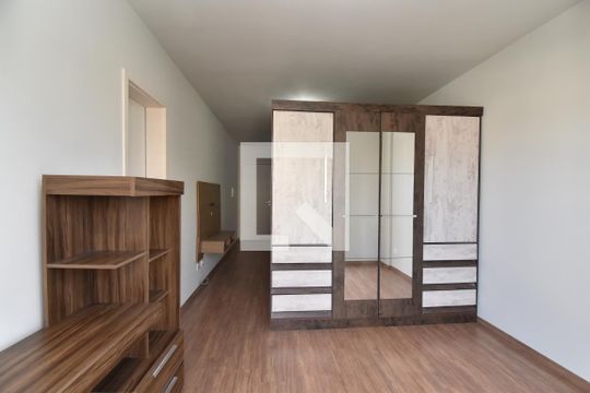 Studio de kitnet/studio à venda com 1 quarto, 27m² em Cristo Rei, Curitiba